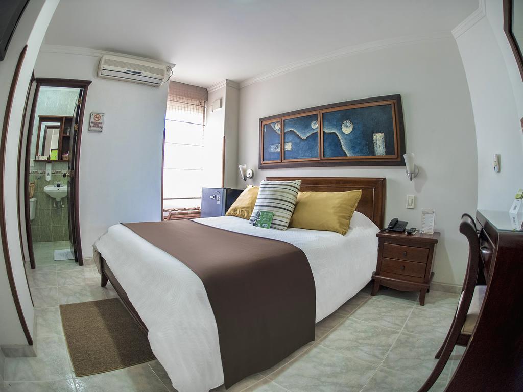 Standard Double Room,440632965:JPEG